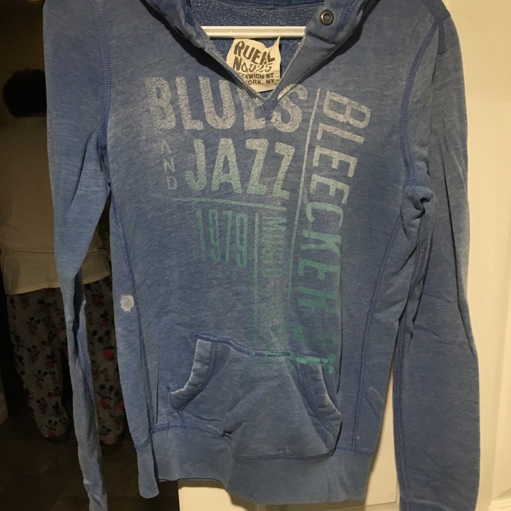 Ruehl vintage distressed hoodie by Abercrombie !!!!